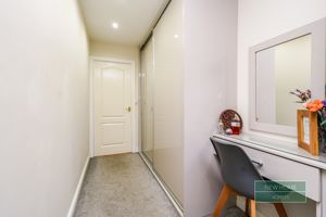 Photo 35- click for photo gallery